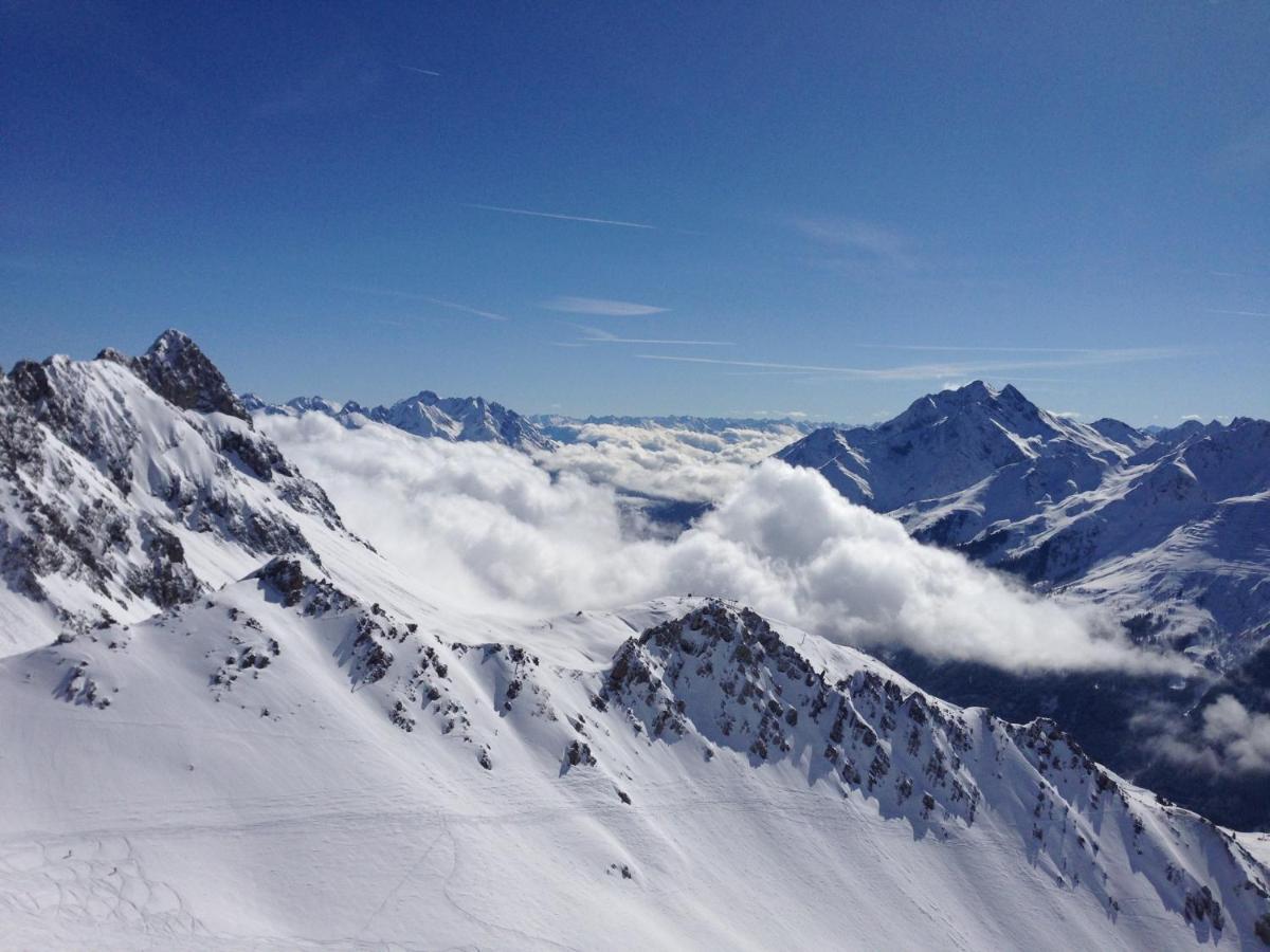 Haus Praxmarer Lägenhet Sankt Anton am Arlberg Exteriör bild